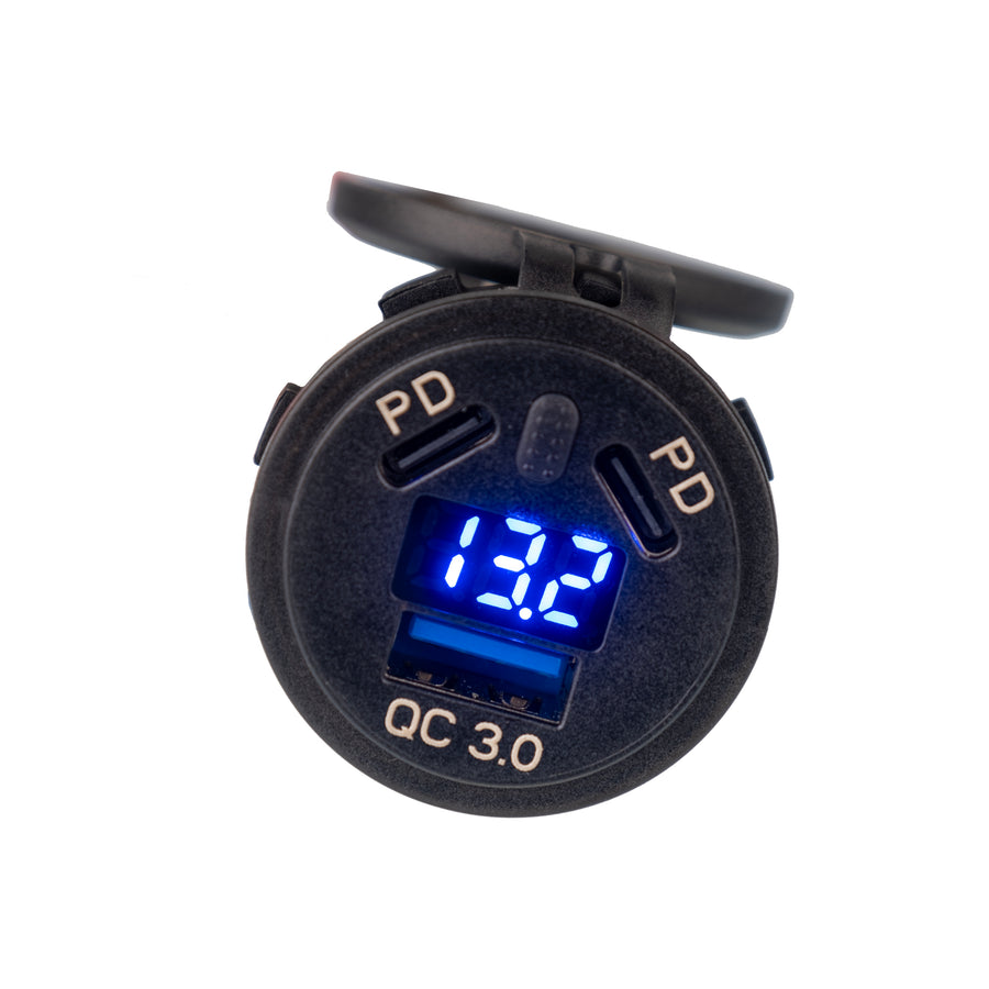 PA033 Dual port USB-C and USB-A power adapter/voltmeter